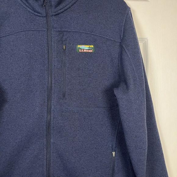 L.L. Bean Mens Size Medium Blue Fleece Zip Up Jacket Sweatshirt Slightly Fitted - Picture 3 of 7